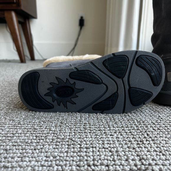 Never been worn grey Uggs - Picture 2 of 5